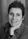 Joanna Oates